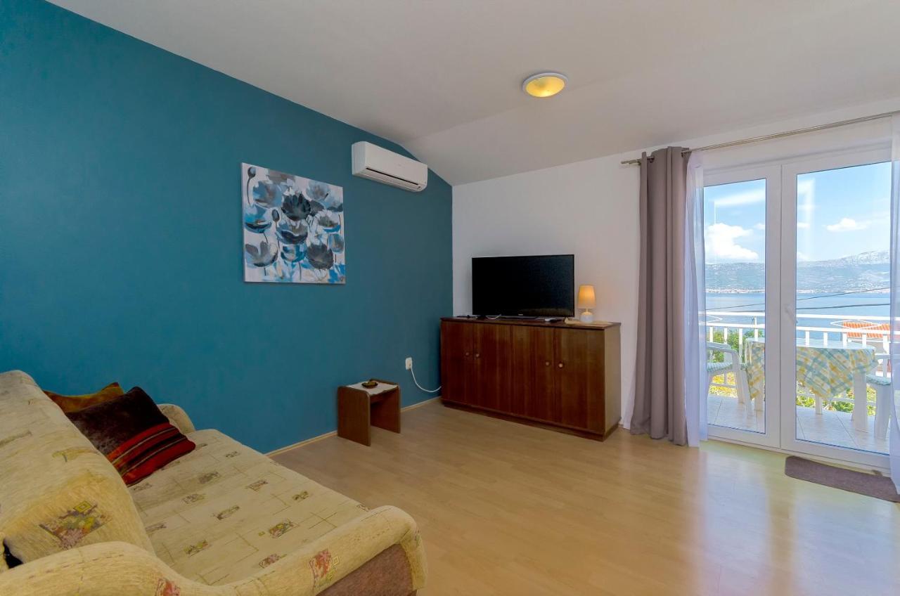 Apartments Milka สลาทิเน ภายนอก รูปภาพ